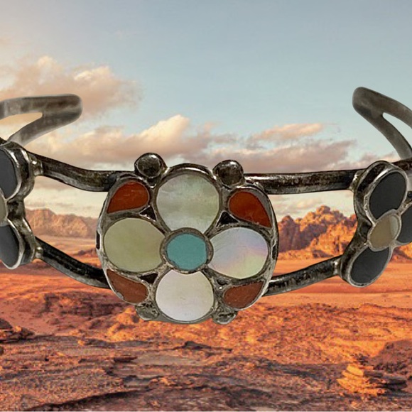 Sterling Silver Zuni Winnier Zephier Inlaid Flower Cuff Bracelet